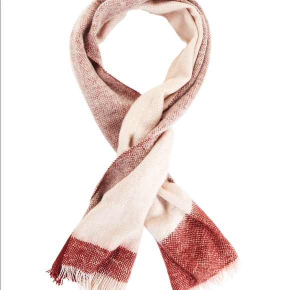 Black and Off White BCBG MaxAzria Scarf - Picture 3 of 8